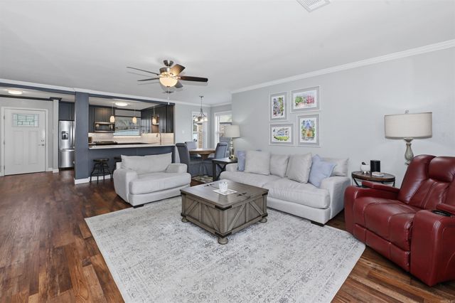 1201 Airport Rd Apt B8, Hot Springs, AR 71913