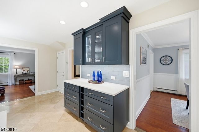 118 Manito Ave, Oakland Boro, NJ 07436
