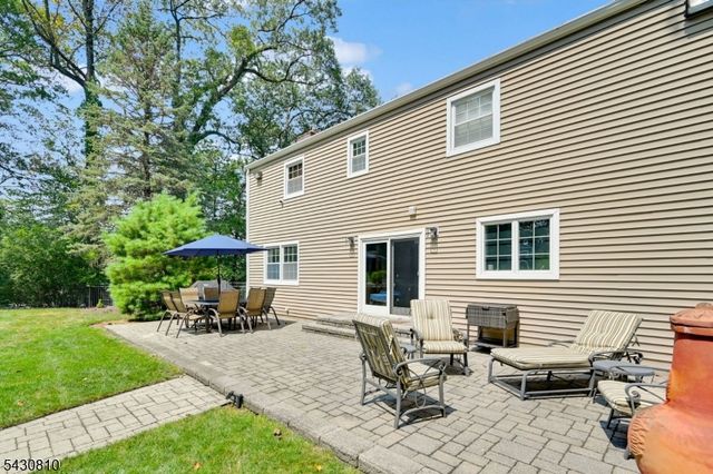 118 Manito Ave, Oakland Boro, NJ 07436