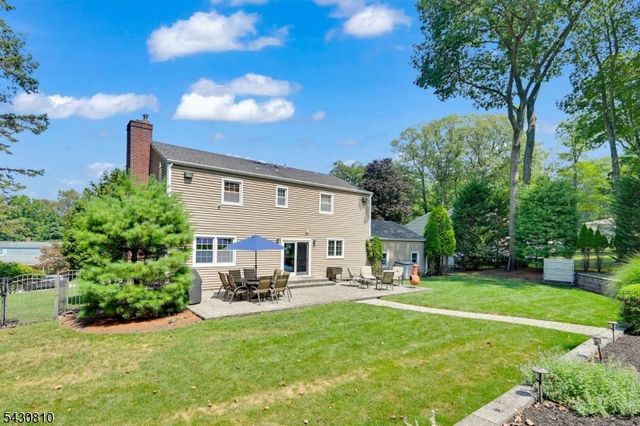 118 Manito Ave, Oakland Boro, NJ 07436