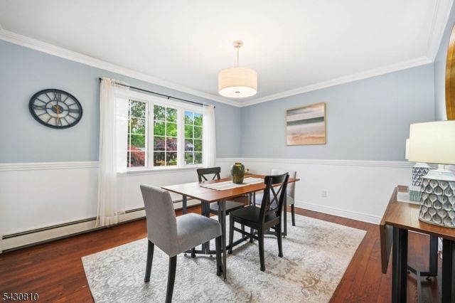118 Manito Ave, Oakland Boro, NJ 07436