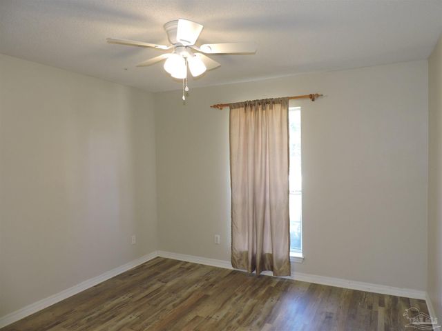 551 Riola Pl, Pensacola, FL 32506