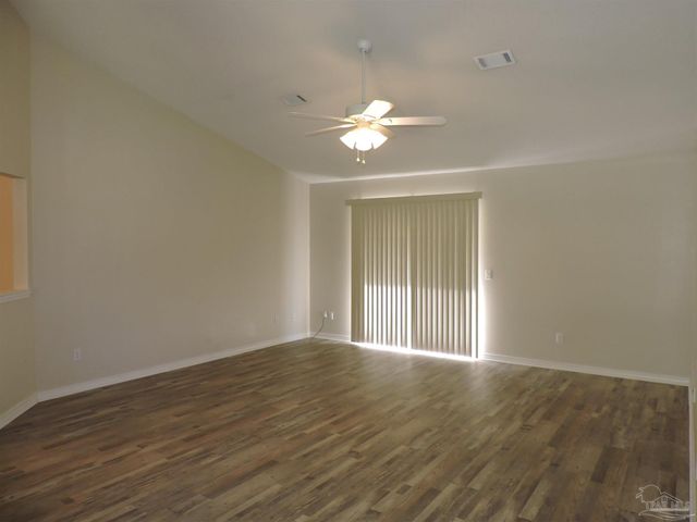 551 Riola Pl, Pensacola, FL 32506