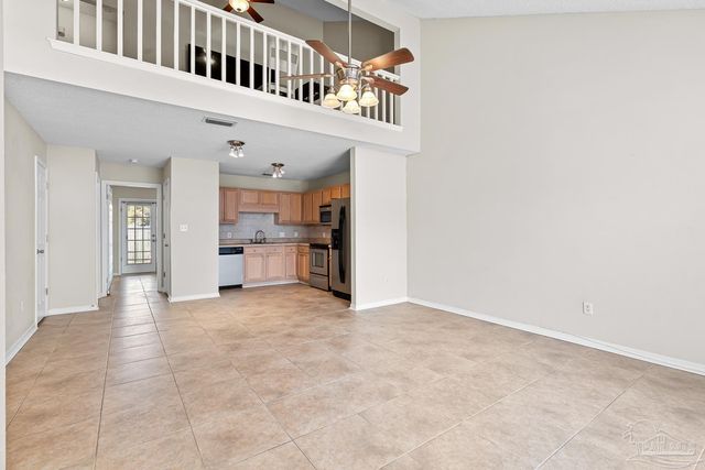 1310 Redwood Ln, Gulf Breeze, FL 32563