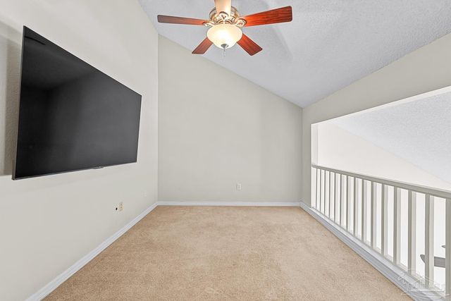 1310 Redwood Ln, Gulf Breeze, FL 32563