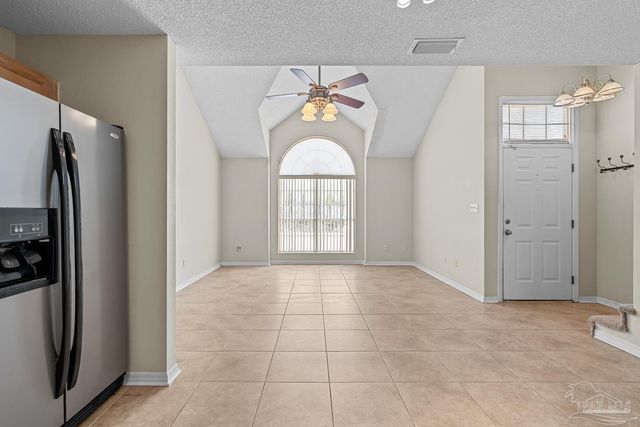 1310 Redwood Ln, Gulf Breeze, FL 32563