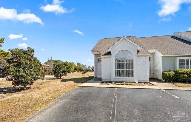 1310 Redwood Ln, Gulf Breeze, FL 32563