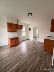 47-49 Putnam Street 1, Hartford, CT 06106