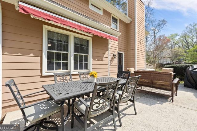 2662 Forest Way NE, Marietta, GA 30066