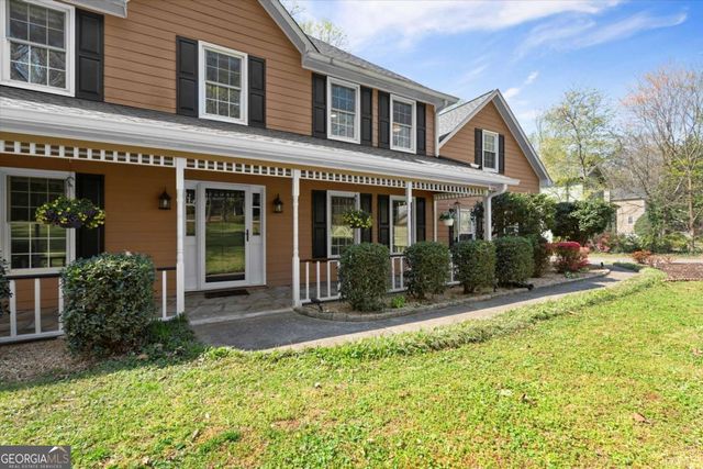 2662 Forest Way NE, Marietta, GA 30066