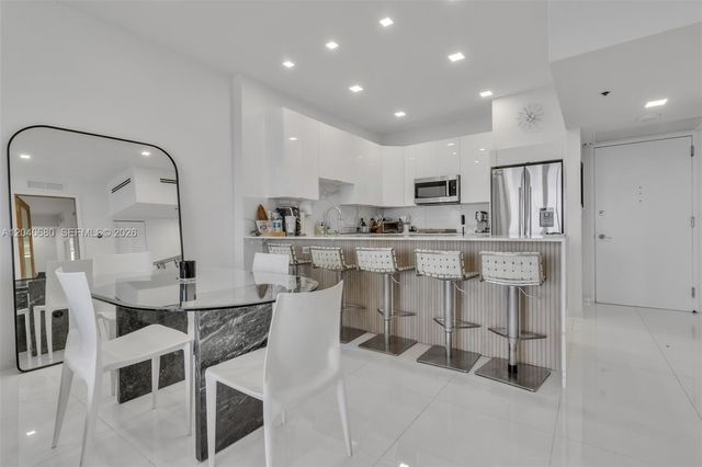 5701 Collins Ave PH08, Miami Beach, FL 33140
