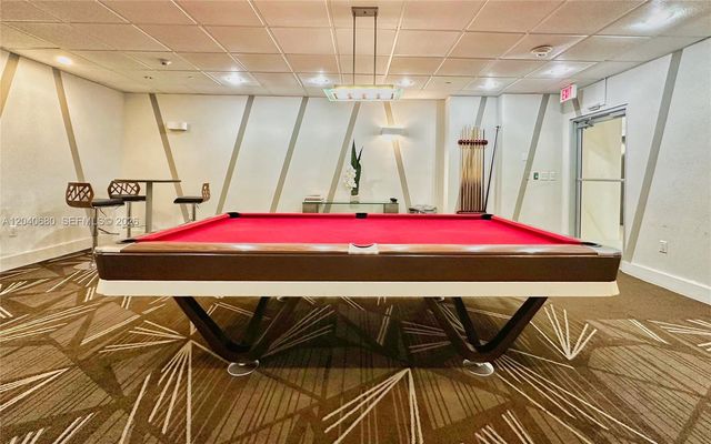 5701 Collins Ave PH08, Miami Beach, FL 33140
