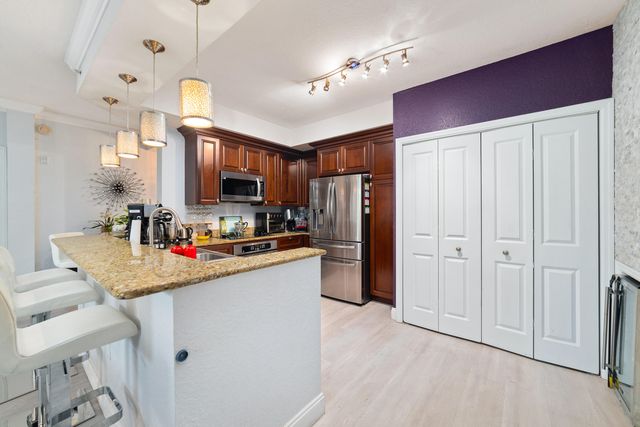 1660 Renaissance Commons Boulevard 2301, Boynton Beach, FL 33426