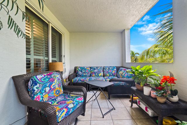 1660 Renaissance Commons Boulevard 2301, Boynton Beach, FL 33426