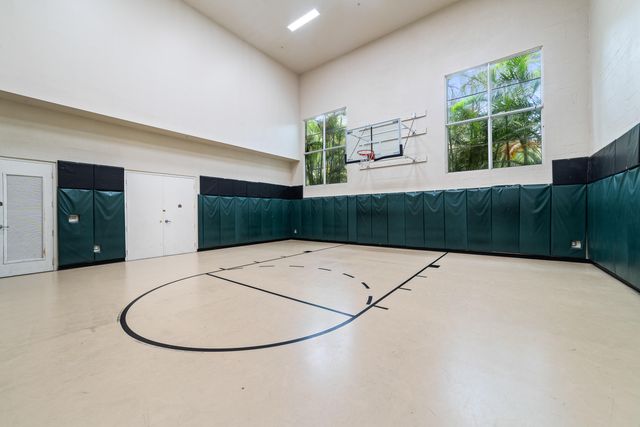1660 Renaissance Commons Boulevard 2301, Boynton Beach, FL 33426