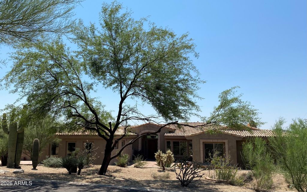 8309 E Eagle Feather Road, Scottsdale, AZ 85266 — exterior