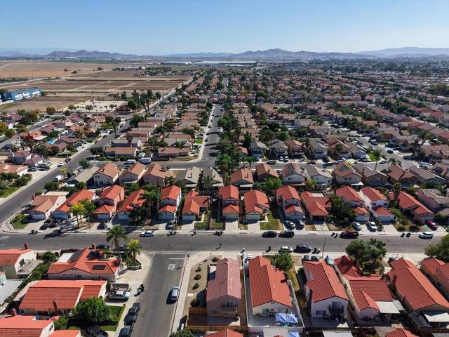 558 Cherry Vista Drive, Perris, CA 92571