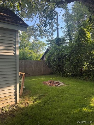 422 Colvin Avenue, Buffalo, NY 14216