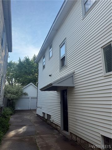 422 Colvin Avenue, Buffalo, NY 14216