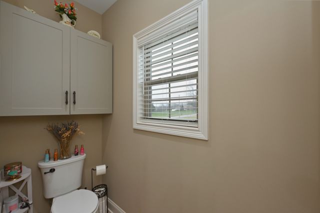 727A N Russell St, Portland, TN 37148