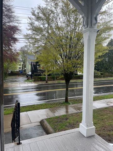 61 Lincoln Ave 2, Saugus, MA 01906