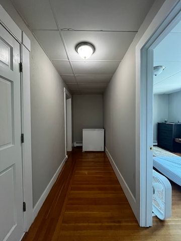 61 Lincoln Ave 2, Saugus, MA 01906