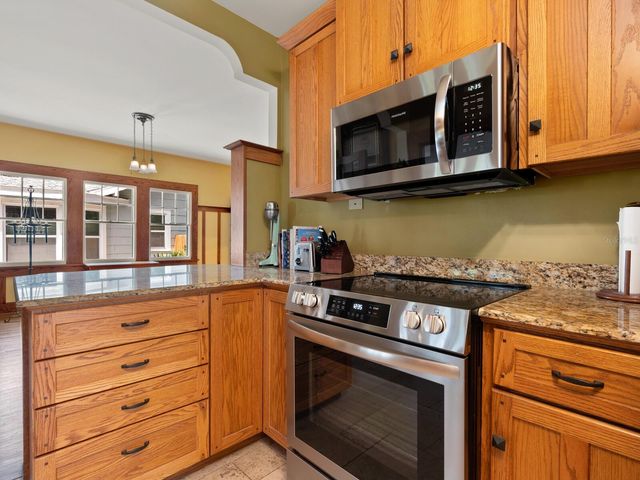 2322 7TH AVENUE W, Bradenton, FL 34205