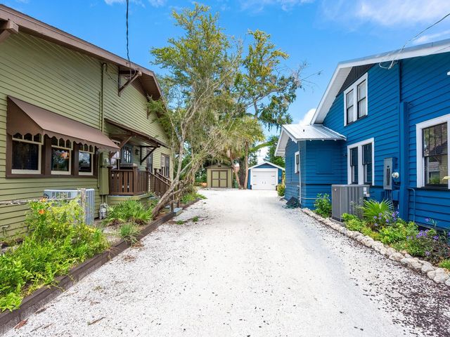 2322 7TH AVENUE W, Bradenton, FL 34205