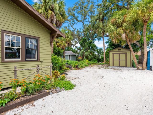 2322 7TH AVENUE W, Bradenton, FL 34205