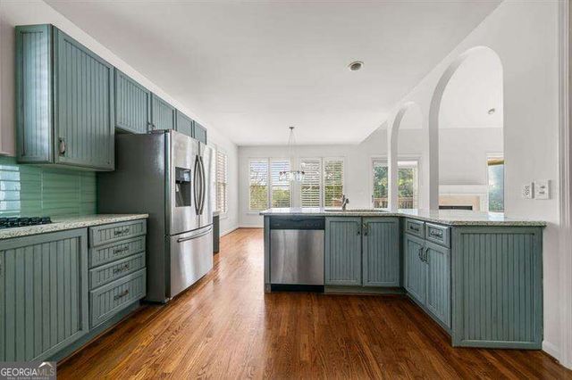 2409 Vinings Oaks Court SE, Smyrna, GA 30082