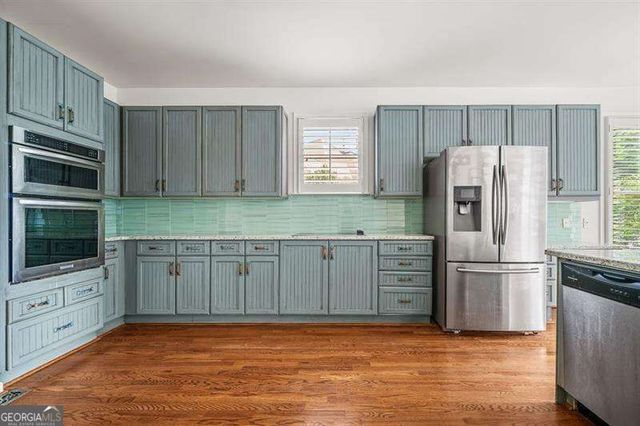 2409 Vinings Oaks Court SE, Smyrna, GA 30082