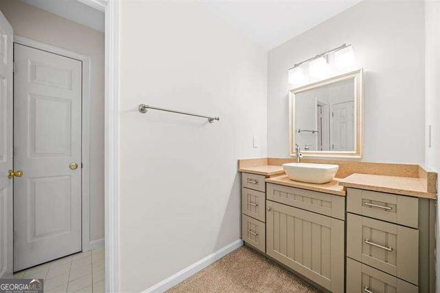 2409 Vinings Oaks Court SE, Smyrna, GA 30082
