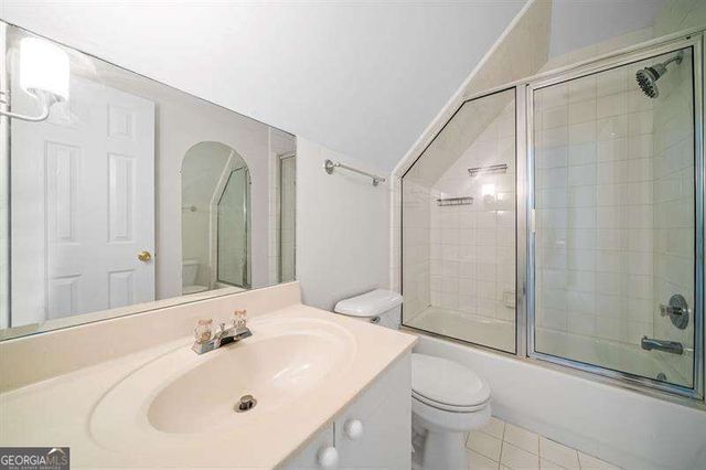 2409 Vinings Oaks Court SE, Smyrna, GA 30082