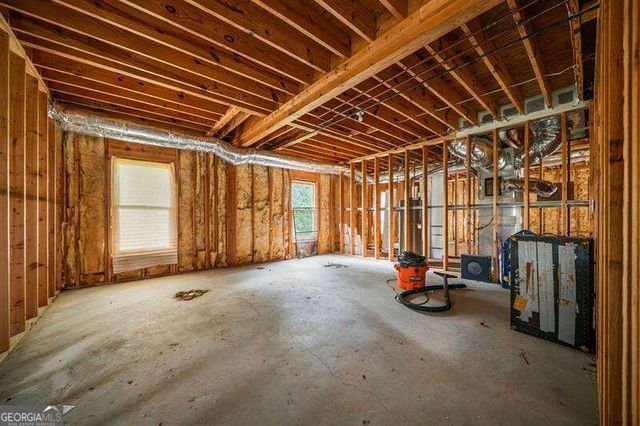 2409 Vinings Oaks Court SE, Smyrna, GA 30082
