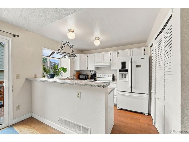 7667 S Steele St, Centennial, CO 80122