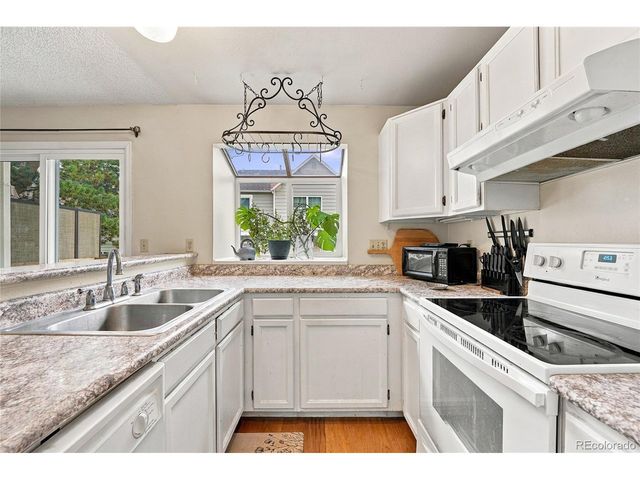 7667 S Steele St, Centennial, CO 80122