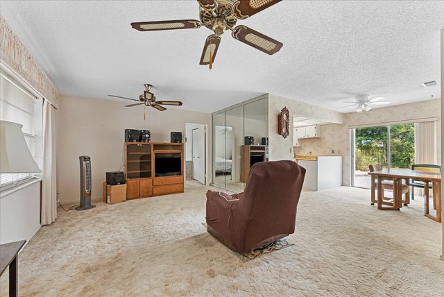 19612 Montana Lane, Boca Raton, FL 33434