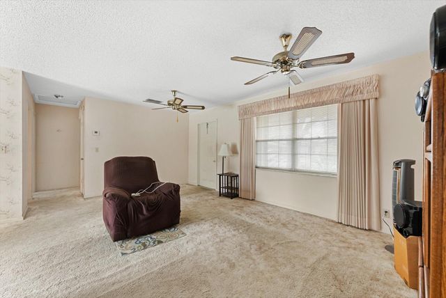 19612 Montana Lane, Boca Raton, FL 33434