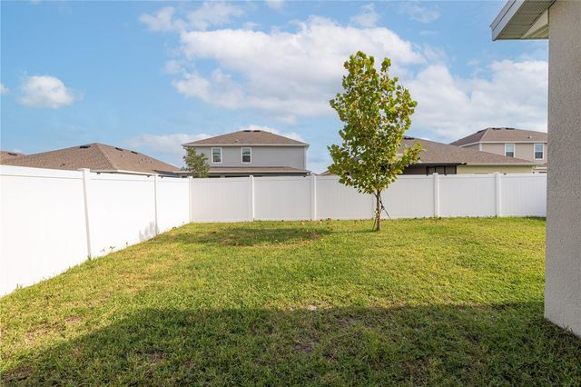 1574 OUTBACK ROAD W, St Cloud, FL 34771