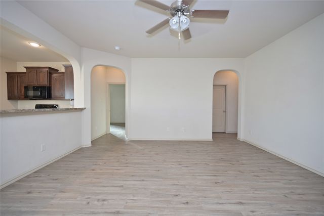 5933 Comanche Peak Drive, Fort Worth, TX 76179