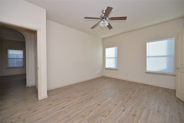 5933 Comanche Peak Drive, Fort Worth, TX 76179