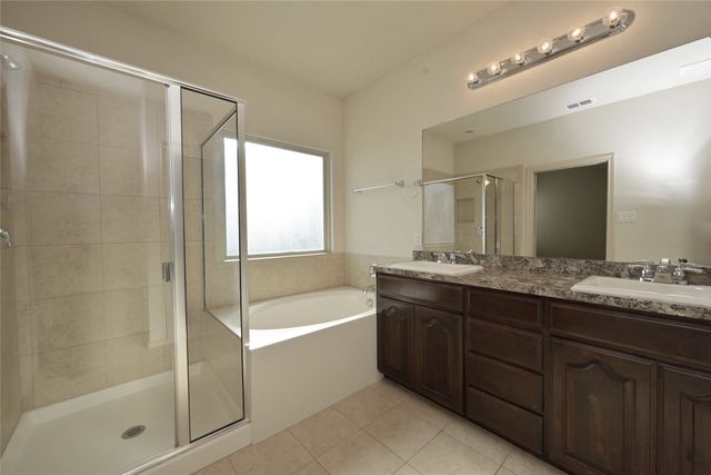 5933 Comanche Peak Drive, Fort Worth, TX 76179