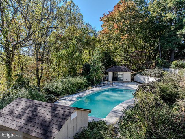 6 SOUTHVIEW PATH, Chadds Ford, PA 19317
