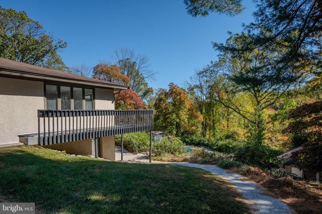 6 SOUTHVIEW PATH, Chadds Ford, PA 19317