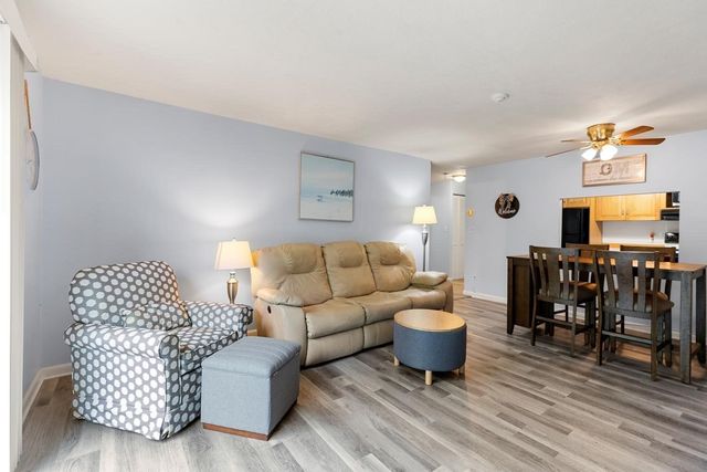 500 Northshore Road 6C, Peabody, MA 01960