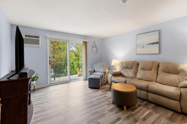 500 Northshore Road 6C, Peabody, MA 01960