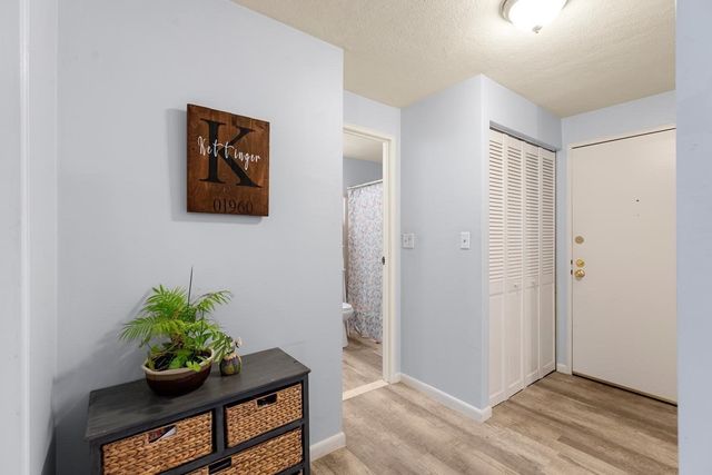 500 Northshore Road 6C, Peabody, MA 01960