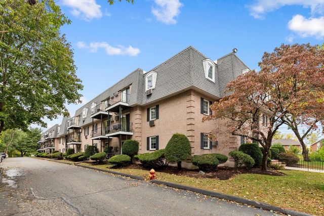 500 Northshore Road 6C, Peabody, MA 01960