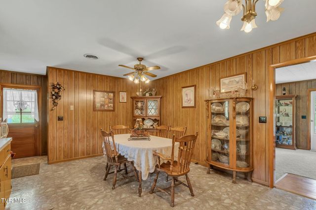 16044 Hamilton Street, Mendota, VA 24270