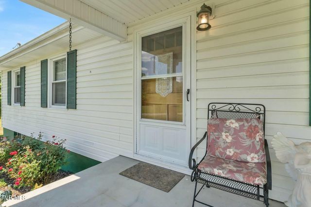 16044 Hamilton Street, Mendota, VA 24270